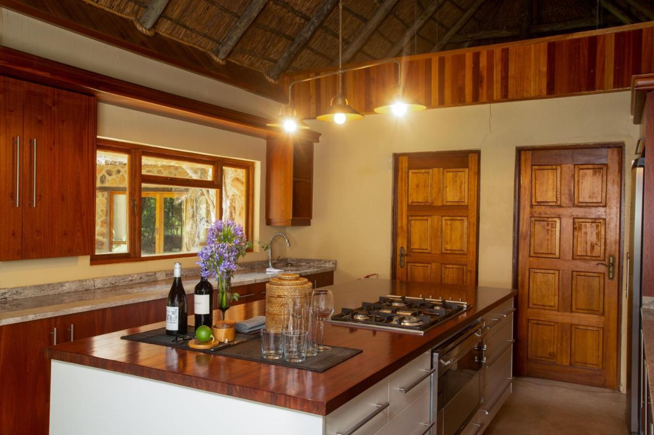 Nungu Game Lodge Lephalale Exteriör bild